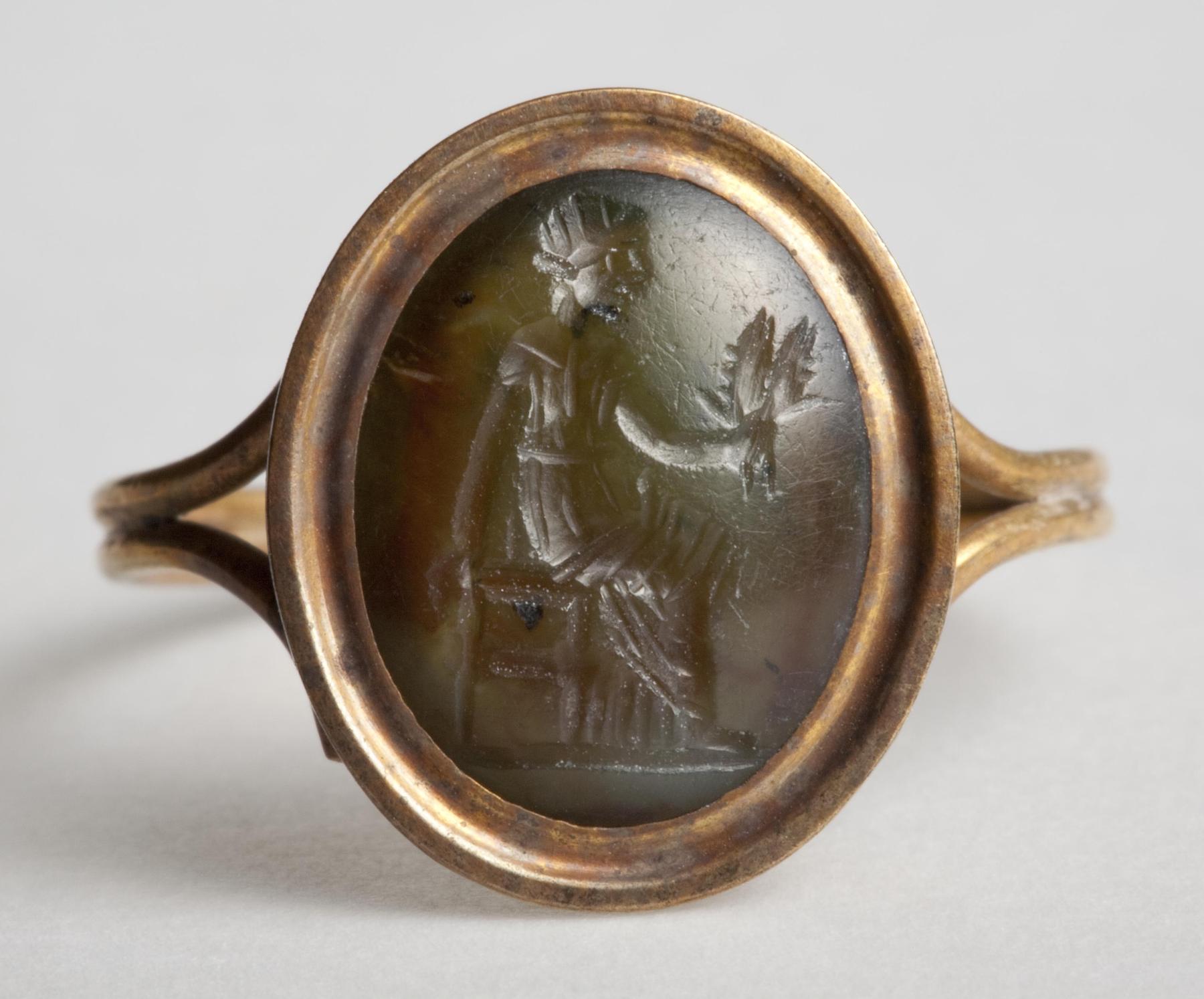 Demeter siddende med kornaks, I157