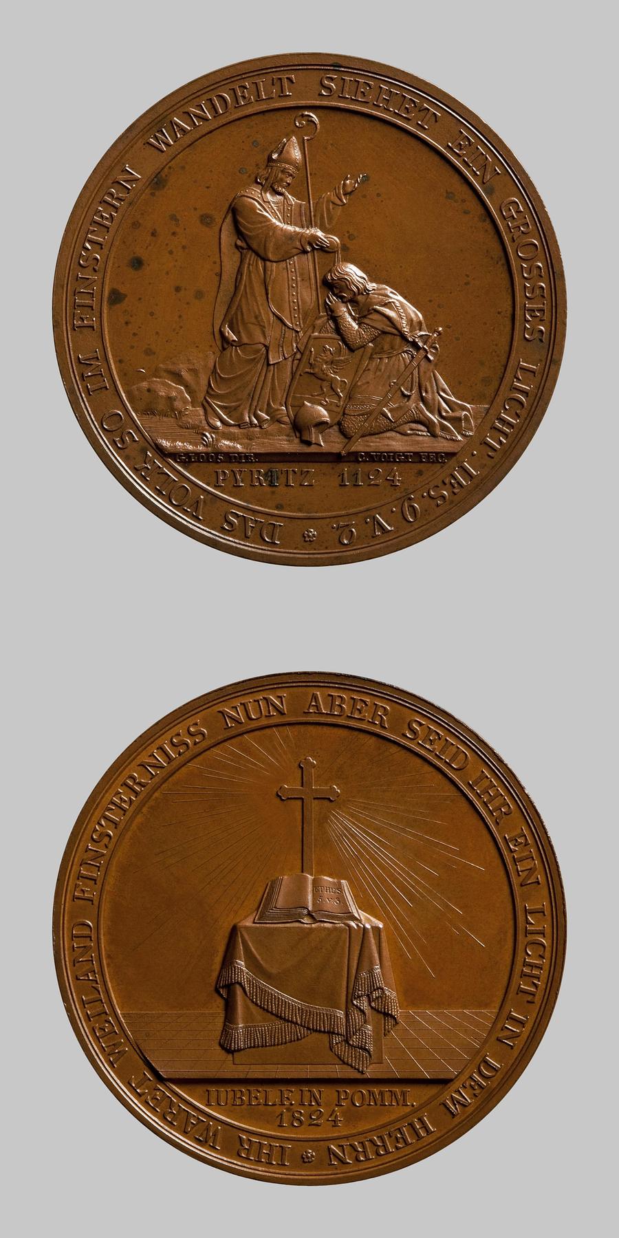 Medaljens forside: Den pommerske fyrste døbes af biskop Otto af Bamberg. Medaljens bagside: Det Strålende Kors og Den Hellige Skrift på et alter, F119