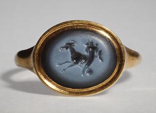 I733 Stenbukkens tegn og et overflødighedshorn