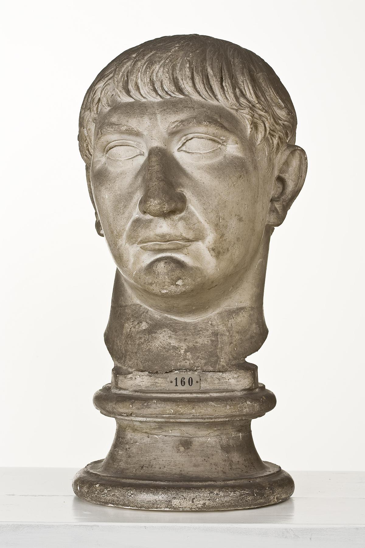 Trajan, L160