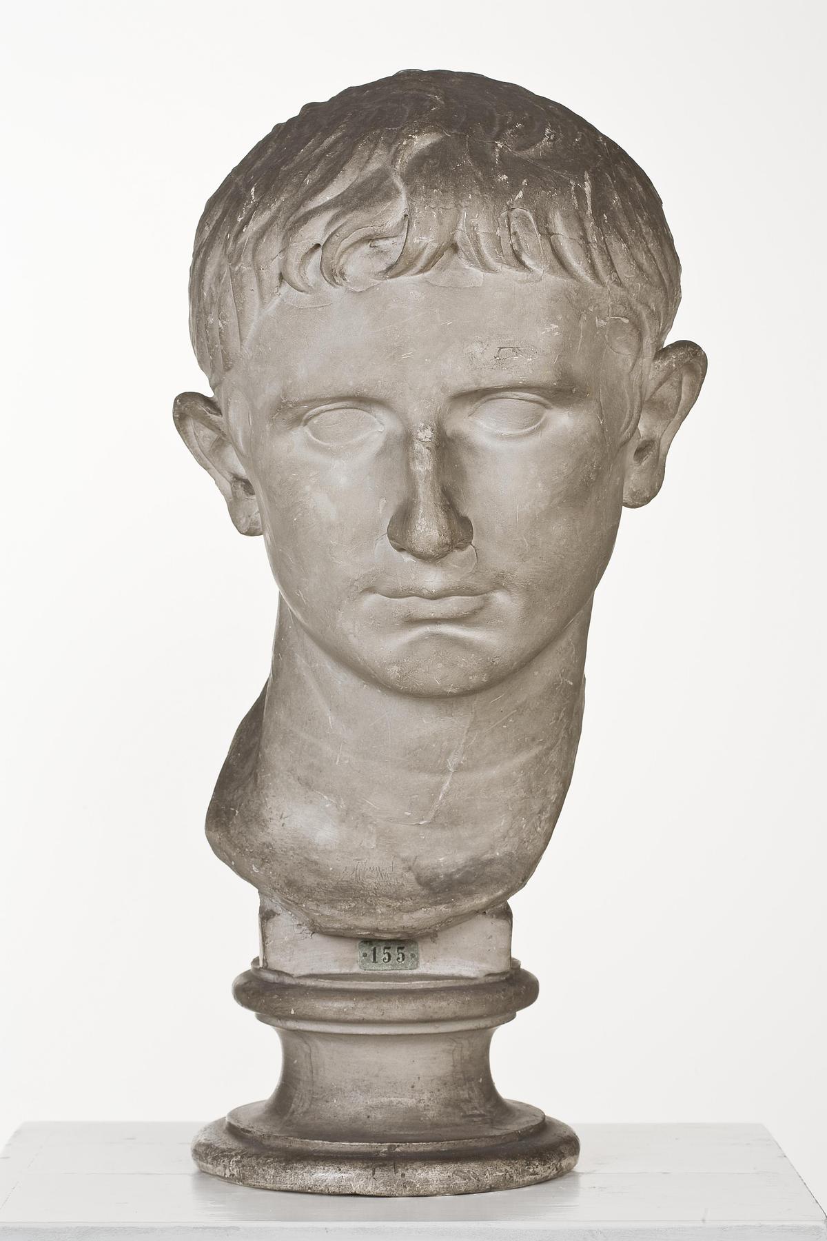 Augustus, L155