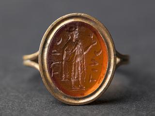 I69 The Goddess of Hope