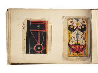 D1827,82 Wall decoration. Ornament