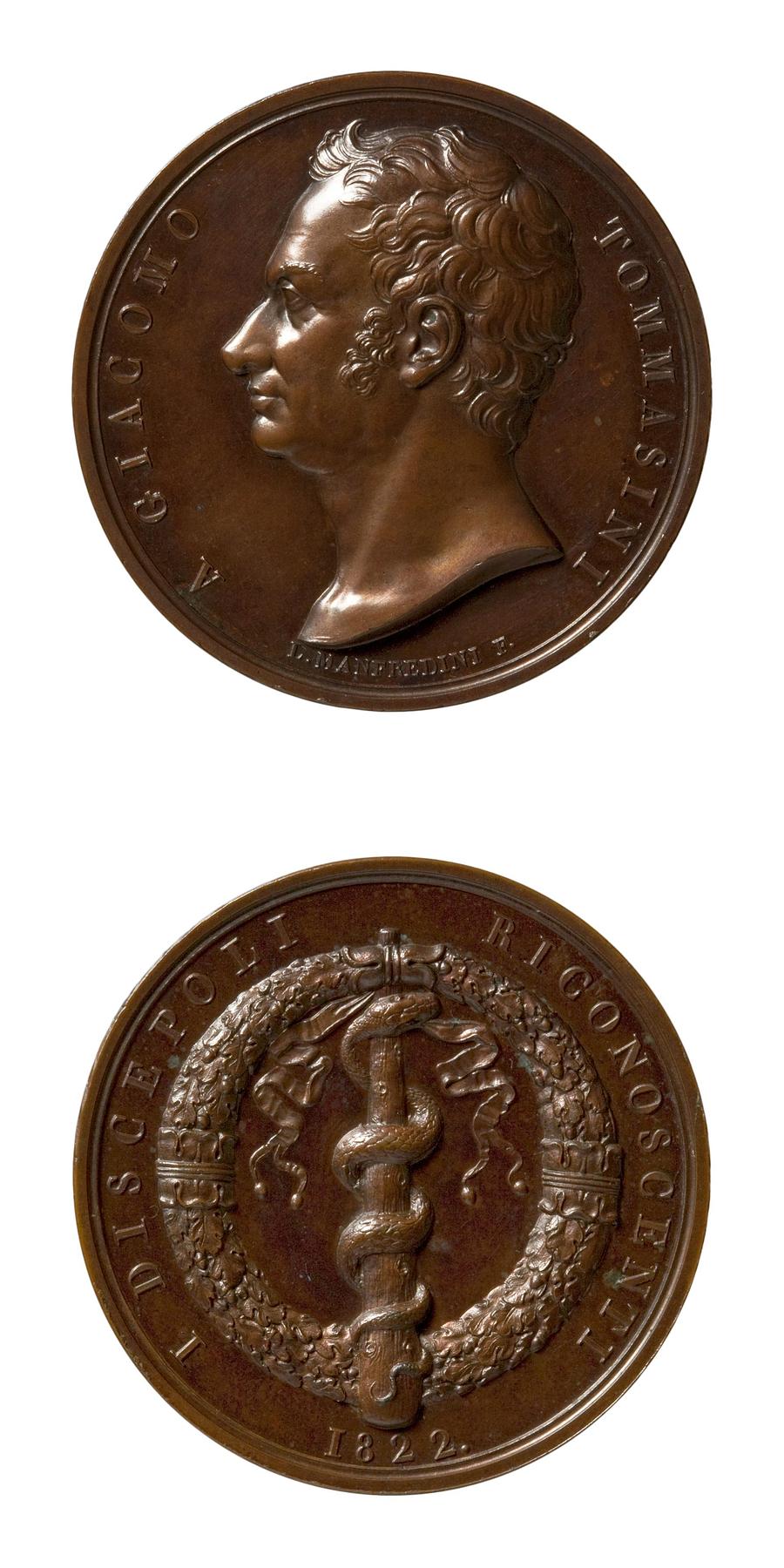 Medaljens forside: Giacomo Tommasini. Medaljens bagside: Æskulaps stav og en egekrans, F100