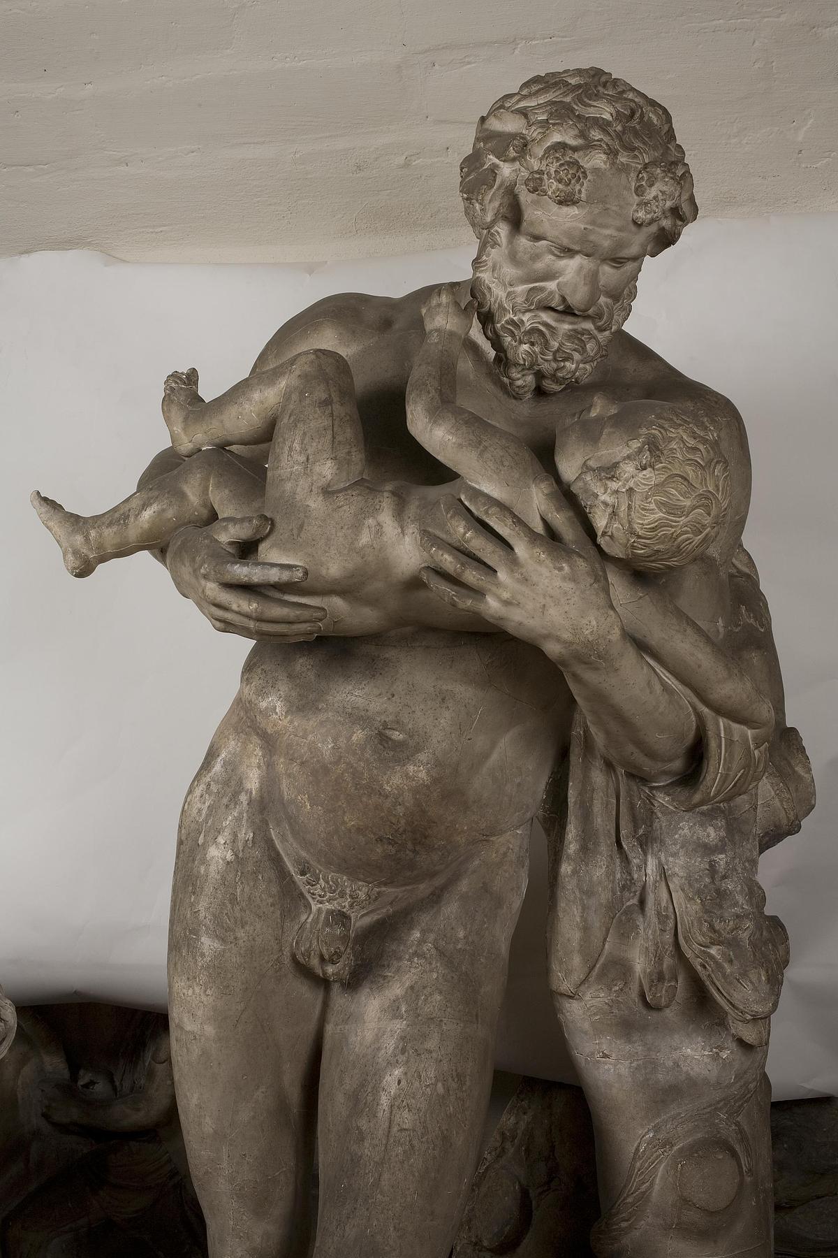 Silenus with the infant Dionysus, L40