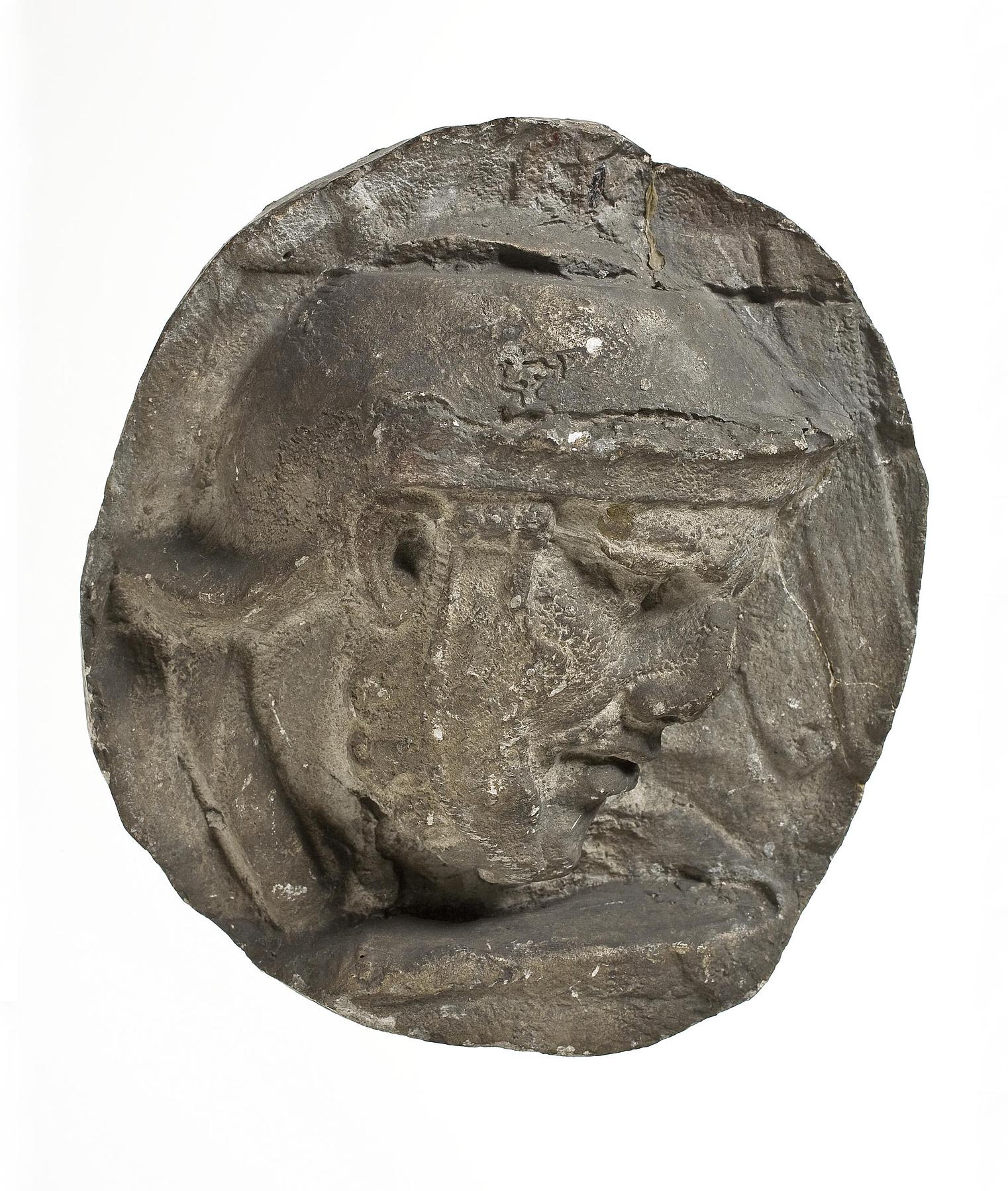 Head of a helmeted Roman, L326s