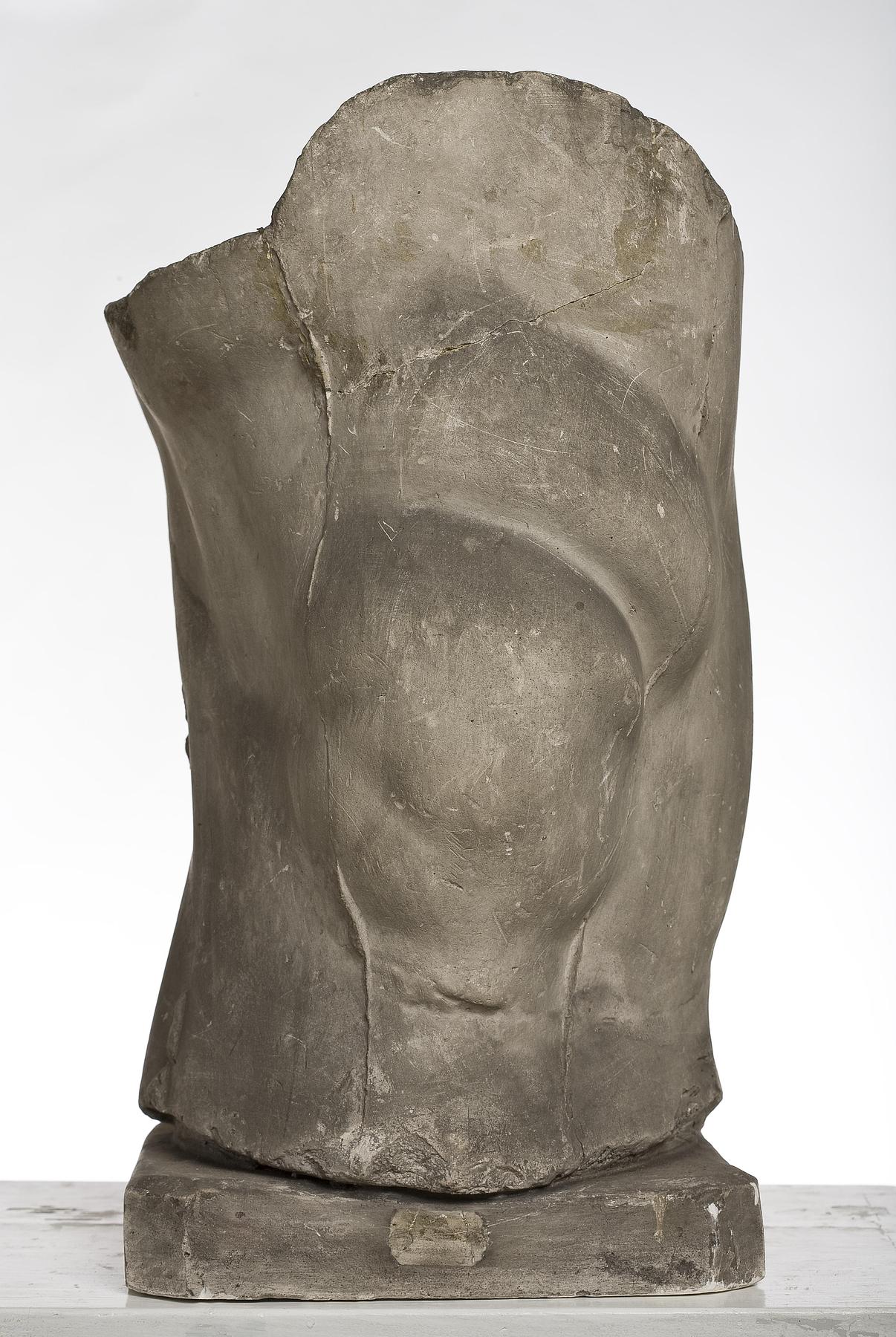 The right knee of Hercules Farnese, L84