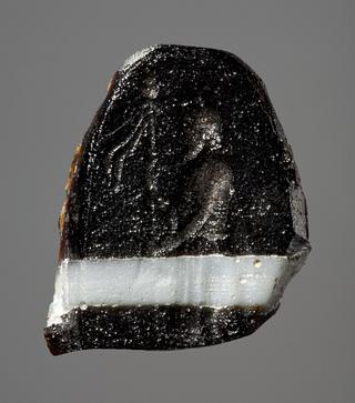 I324 Dionysos med drikkekop og thyrsosstav