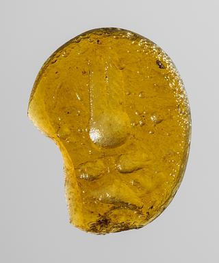 I675 Isis-emblem og en fugl