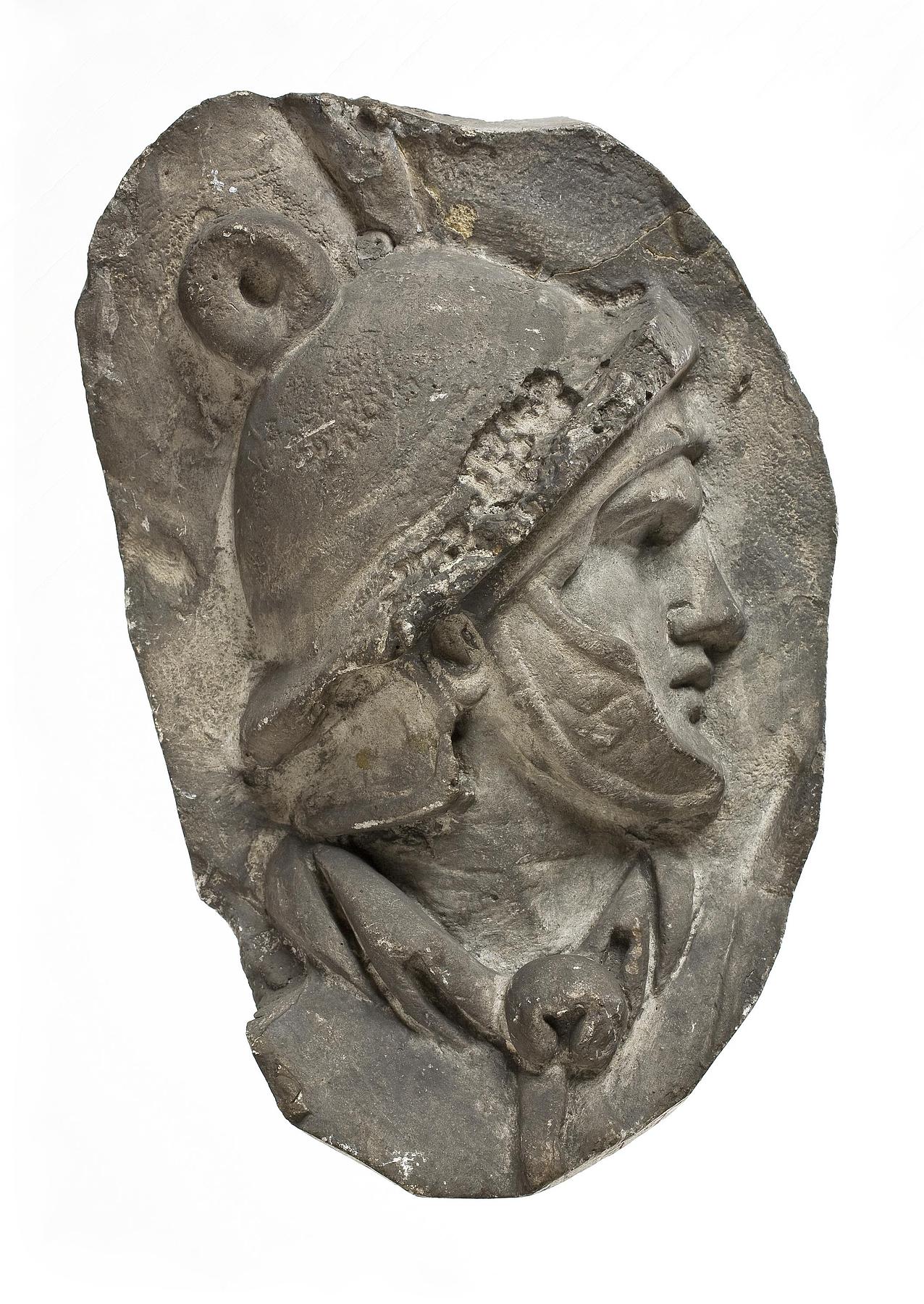 Hoved af romersk rytter iklædt hjelm, L326b
