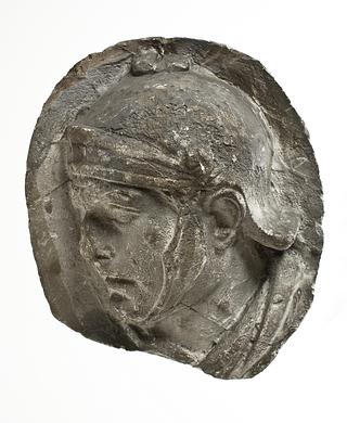 L326ee Hoved af en romersk hjælpesoldat iklædt hjelm