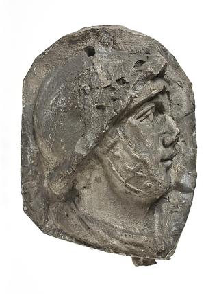 L326h Hoved af romersk rytter iklædt hjelm