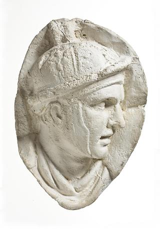 L326r Hoved af romer iklædt hjelm