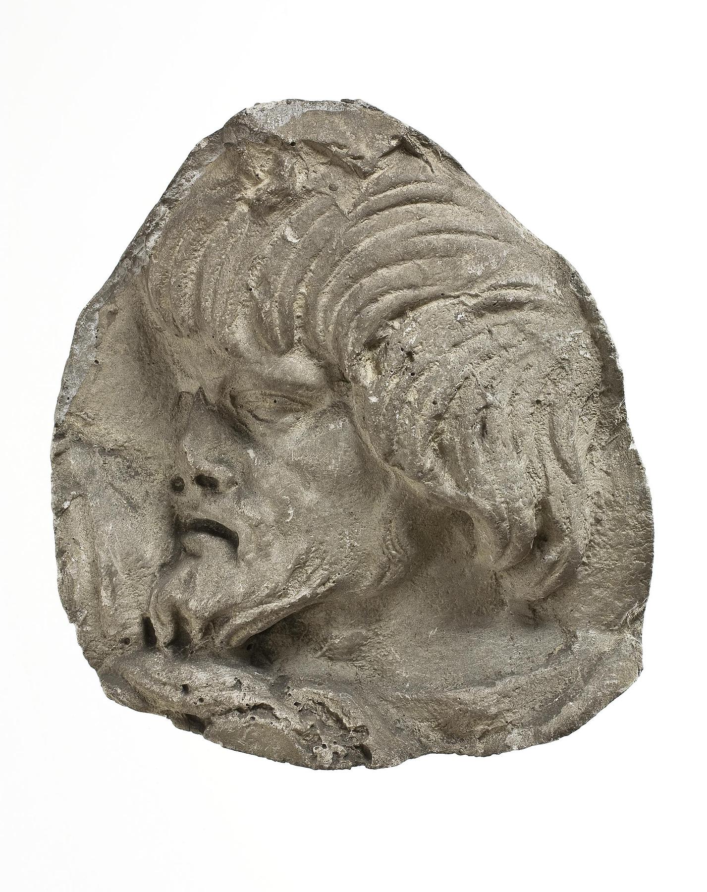 Heads of Dacians, L330f