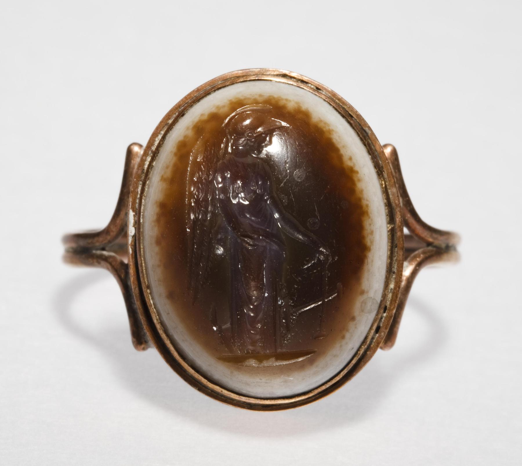 Bevinget gudinde med skibsror og overflødighedshorn, I689