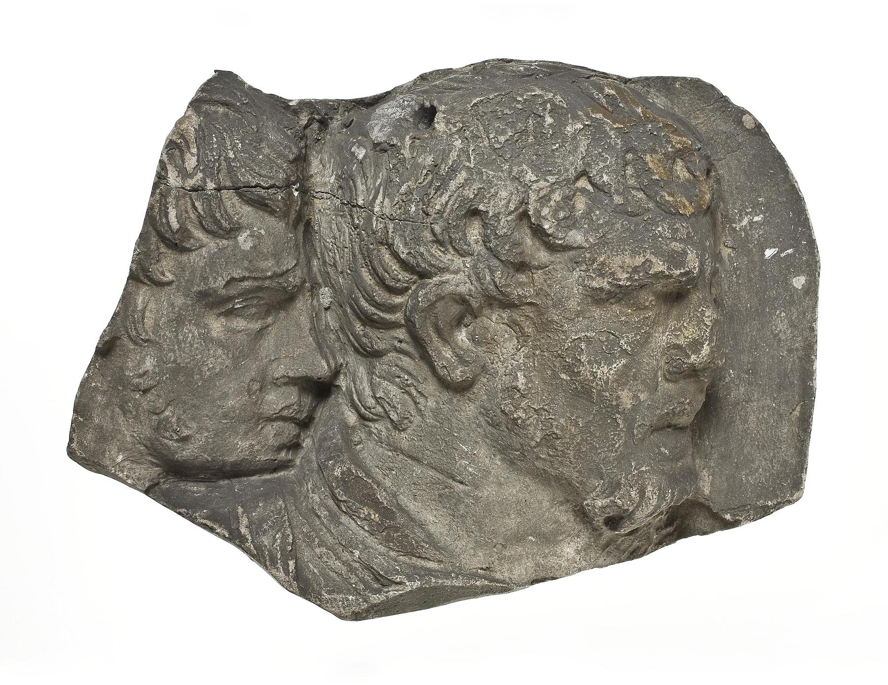 Heads of Romans, L328ddd