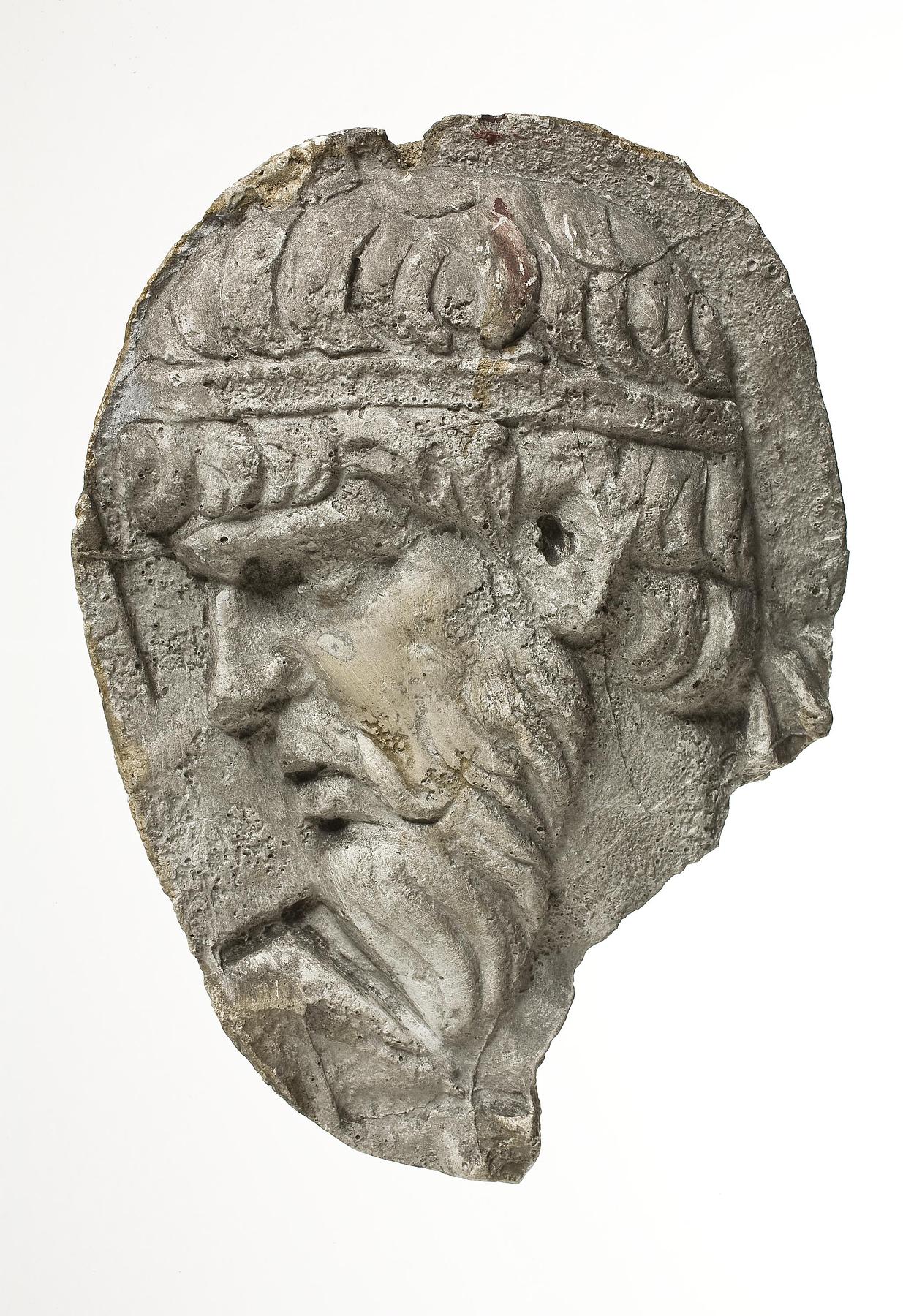 Heads of Dacians, L330u