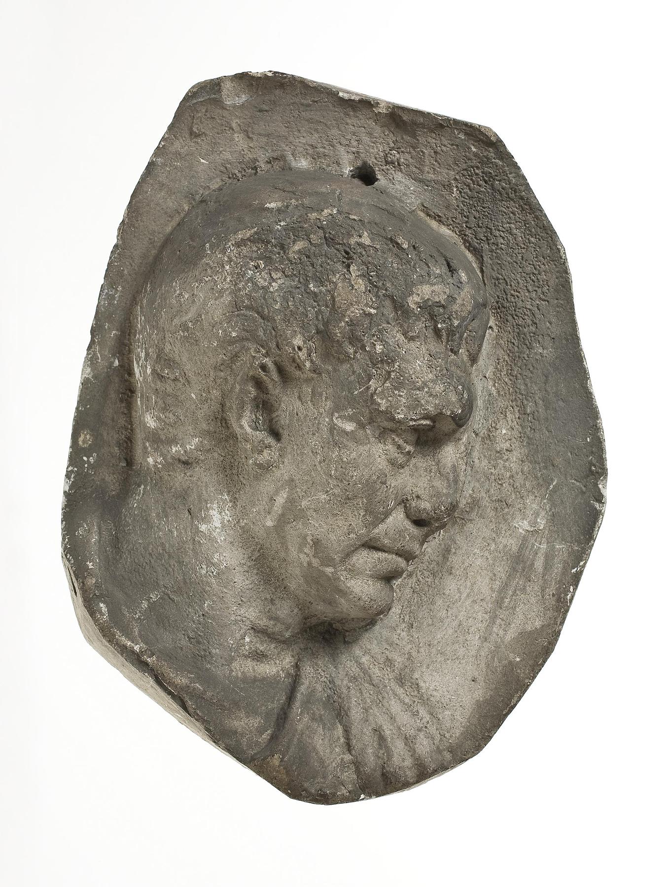 Head of Trajan, L328g