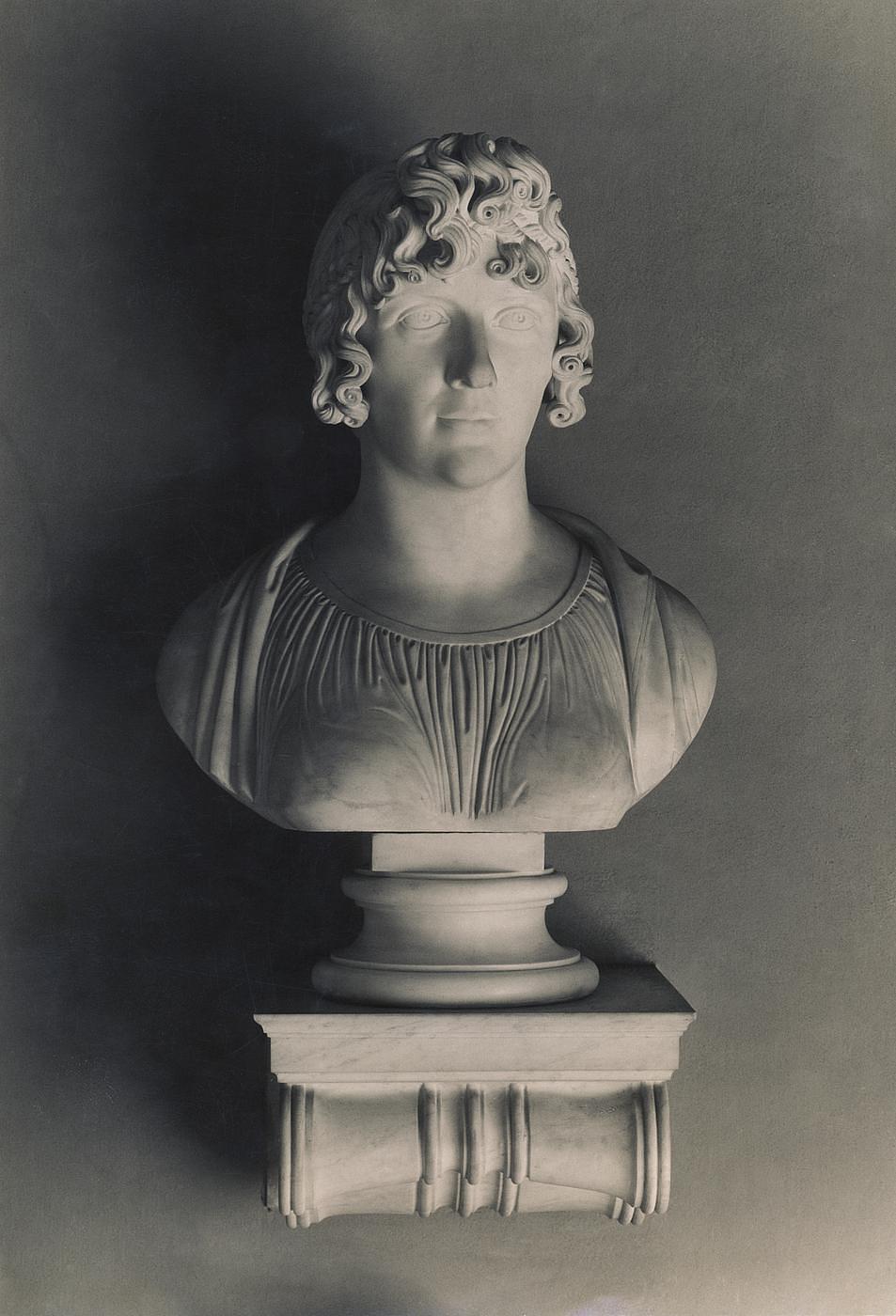 Caroline von Humboldt, AX107