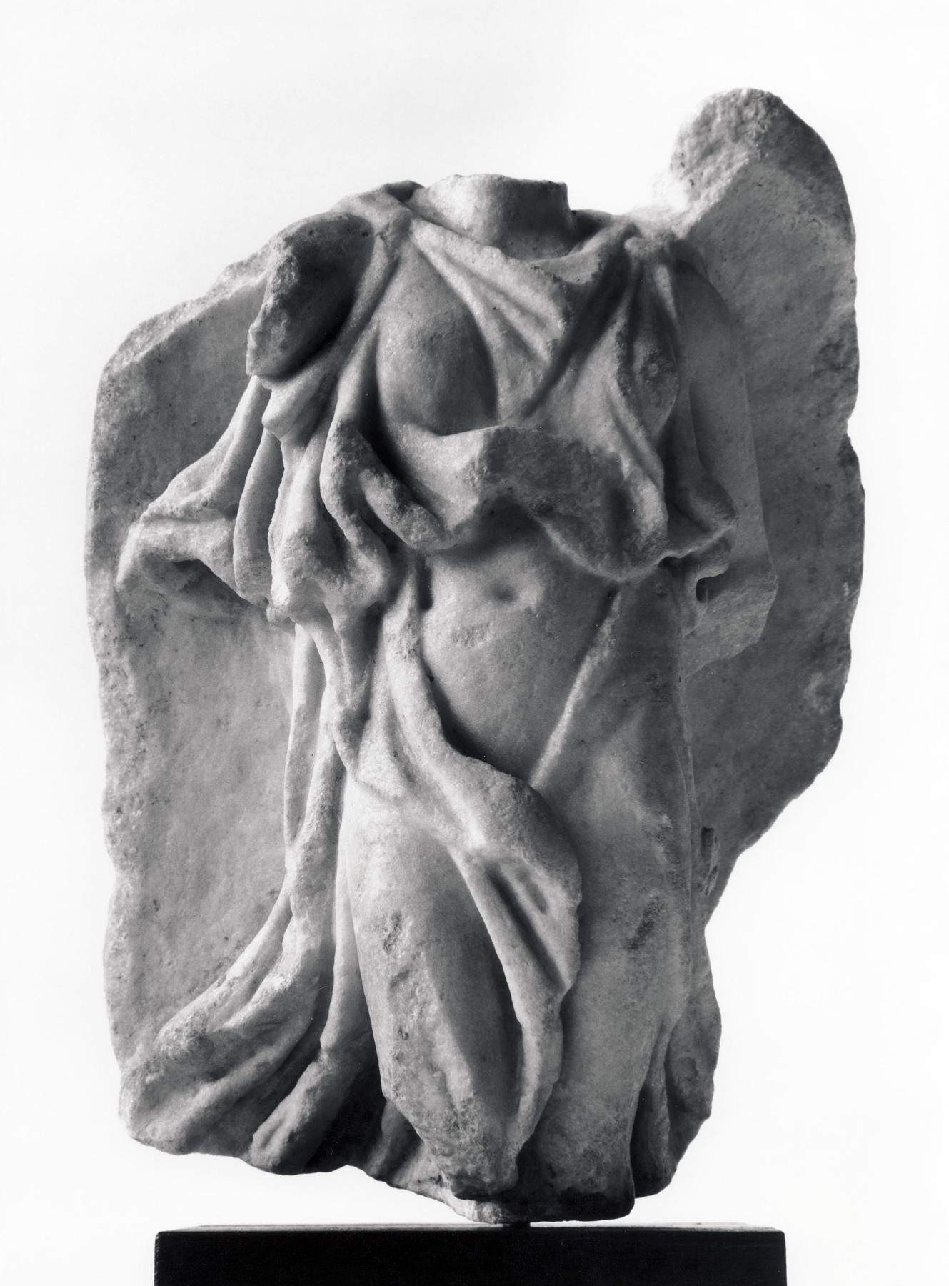 Statuette of Nike/Victoria, H1423