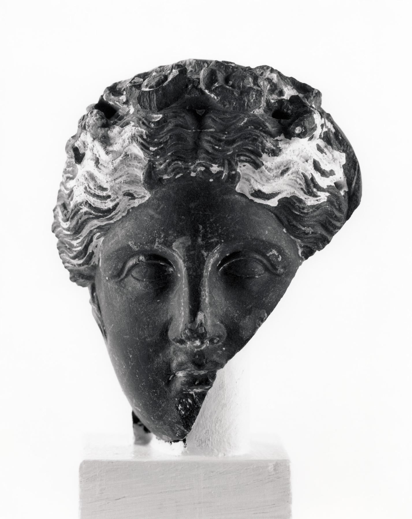 Statuette af Io, H1425