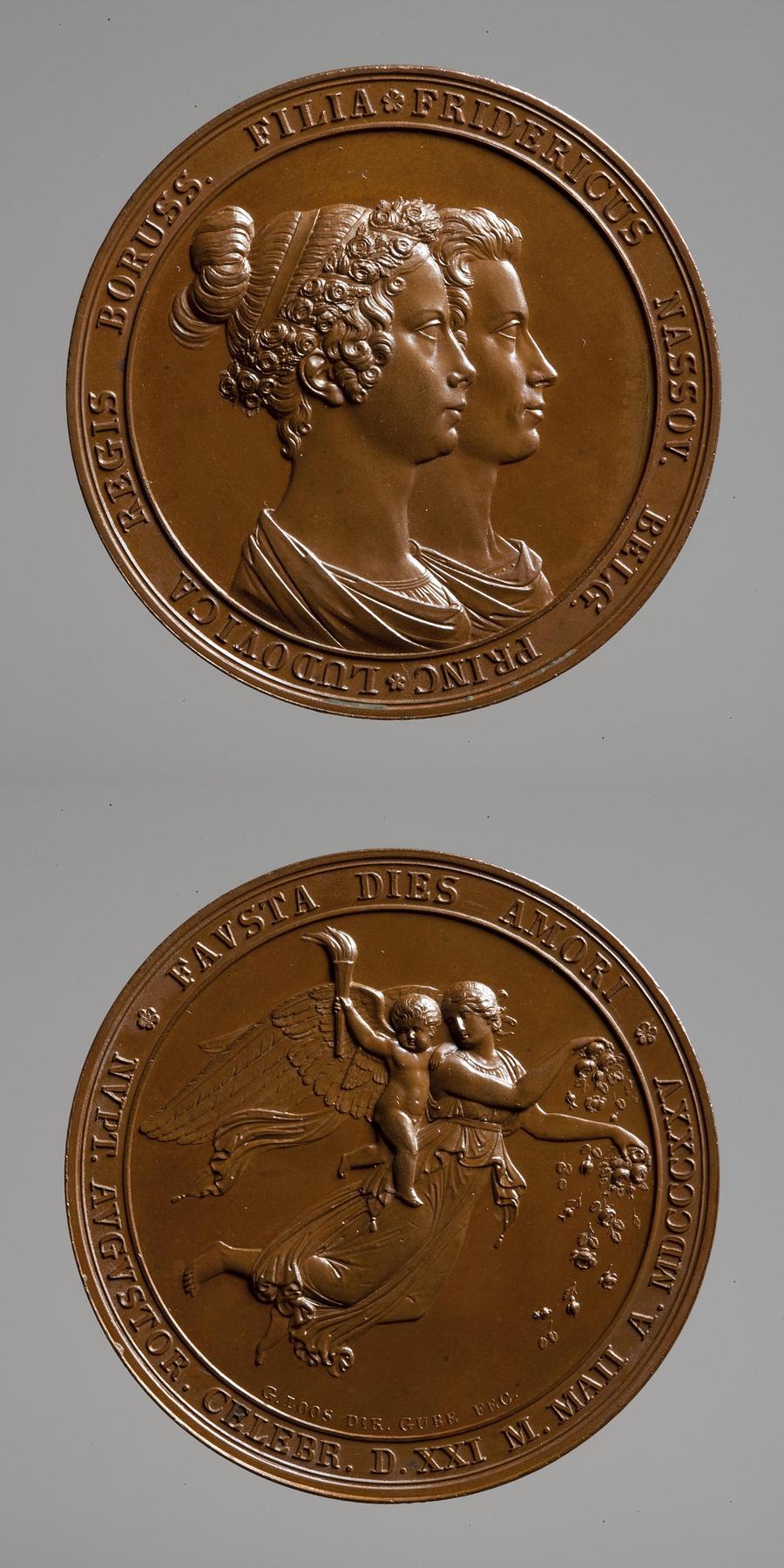 Medaljens forside: Prins Frederik af Nederlandenes og prinsesse Louises bryllup. Medaljens bagside: Dagen, F147