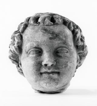 H1449 Sculpture of a child (Cupid?)
