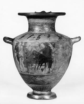 H517 Hydria with Dionysos among sileni and maenads (body) and dancing sileni and maenads (shoulder)