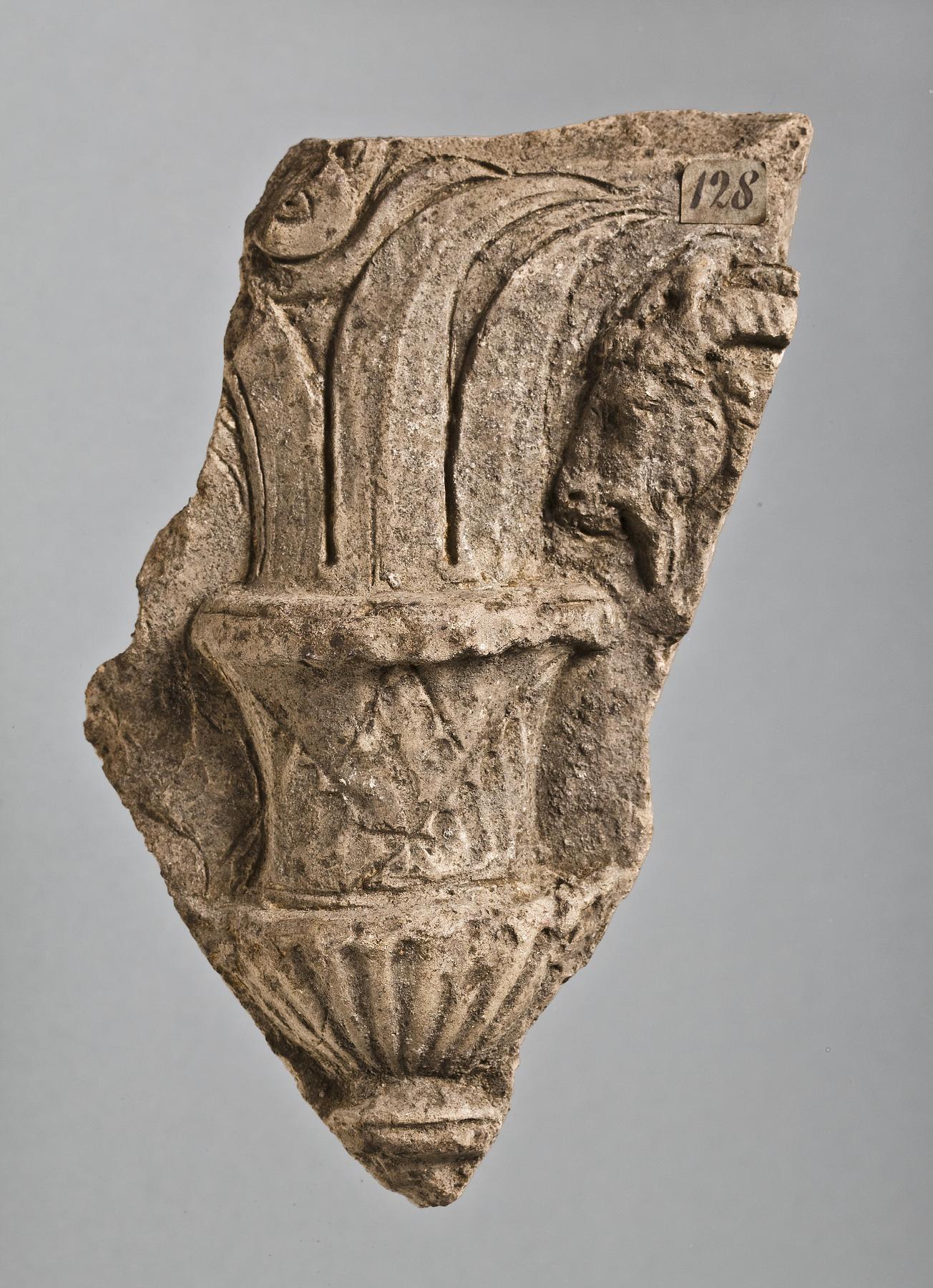 Campana relief with krater and ram's head, H1128