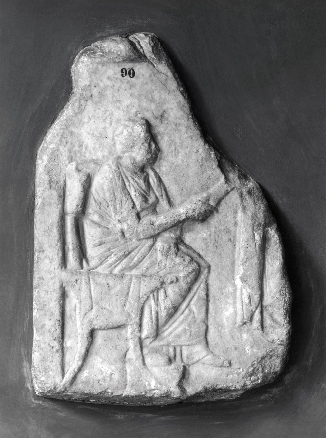 Grave relief with a seated woman, H1490