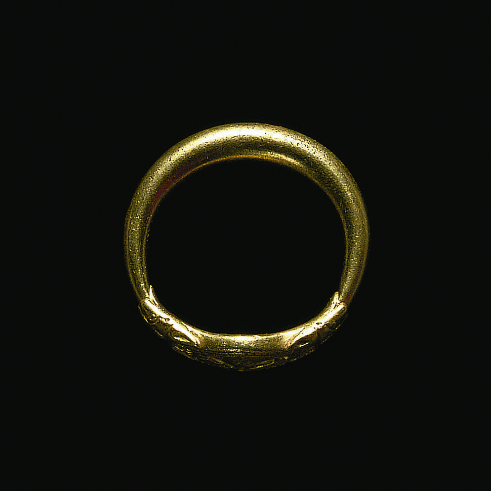 Finger ring with lions and lions' heads, H1802