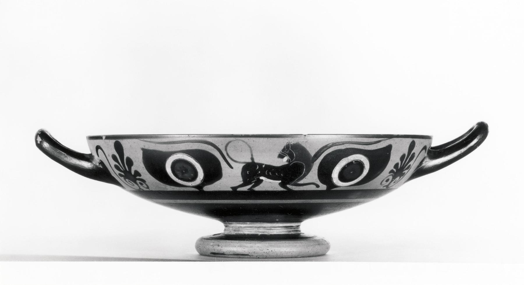 Kylix med øjne og løve (A), panter (B) og gorgomaske (tondo), H581