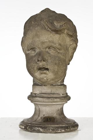 G112 Head of a child