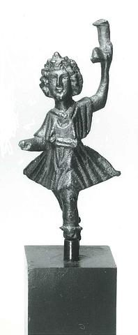 H2063 Statuette of a lar