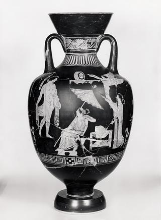 H630 Amphora with bridal scenes (A, B)