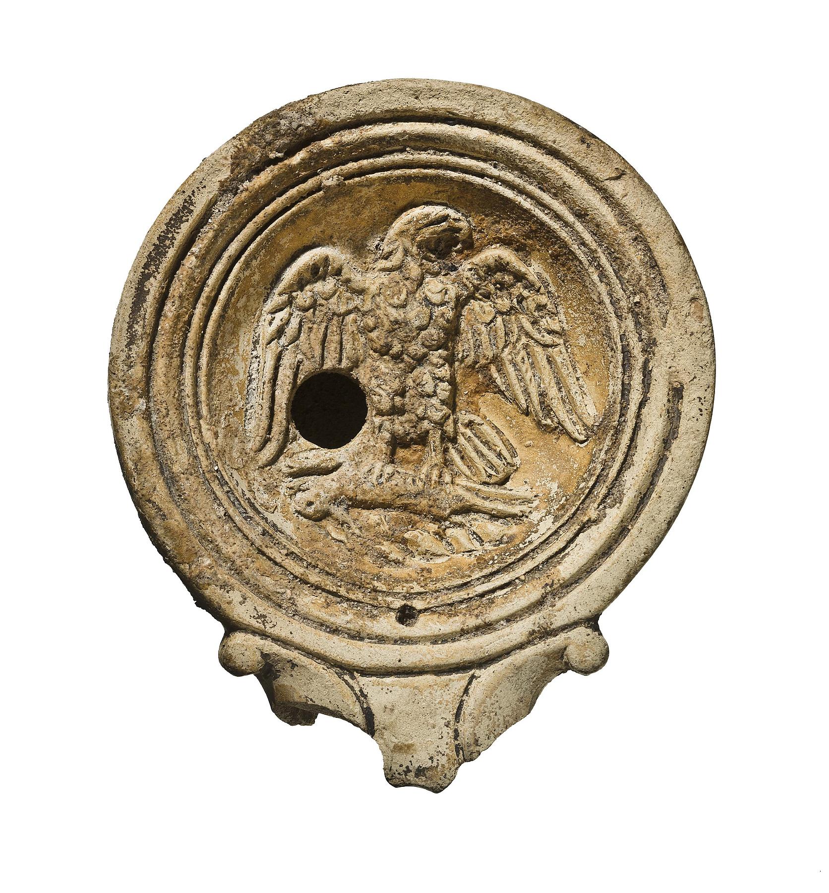 Lamp with an eagle holding a dead hare in its claws, H1222