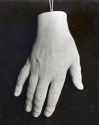 Nysø173 Cast of Thorvaldsen's right hand