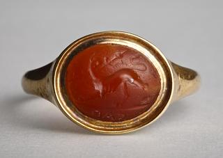 I335 Panther with a thyrsus staff