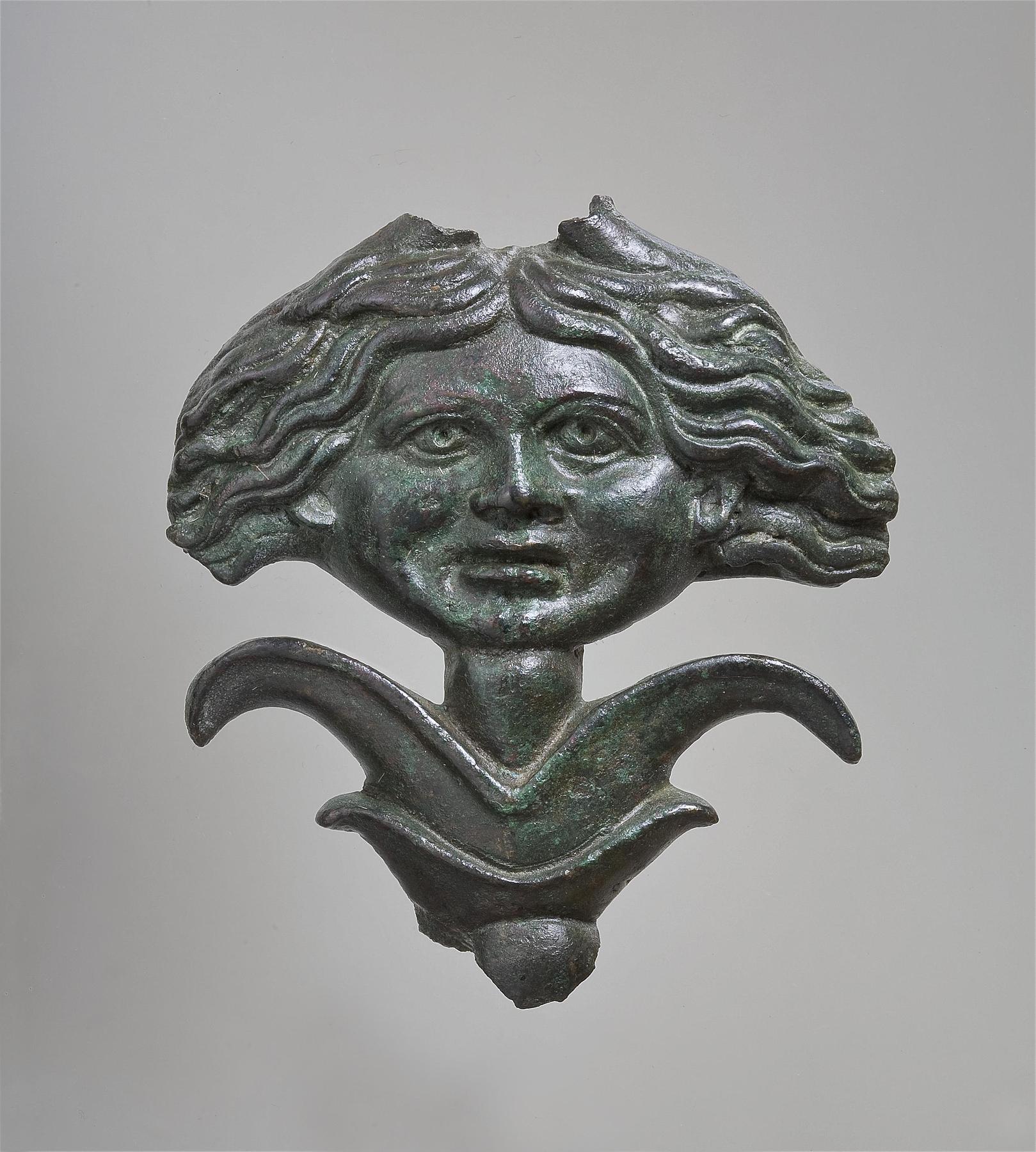 Relief ornament with a gorgoneion, H2099