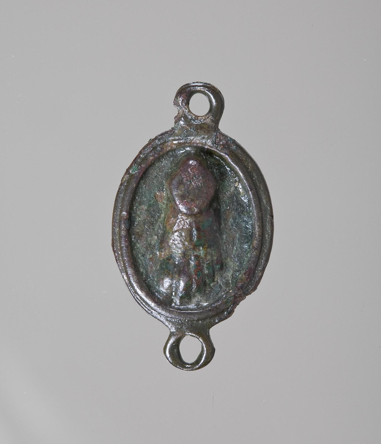 Amulet with a left foot, H2221
