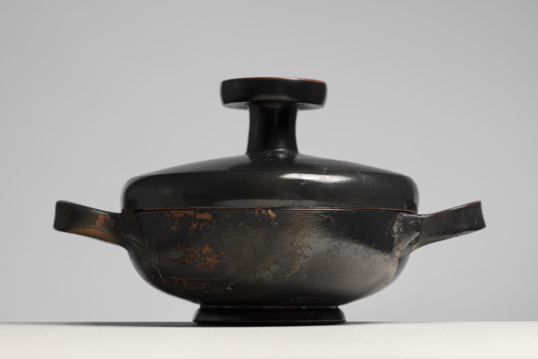 Lekanis, H759