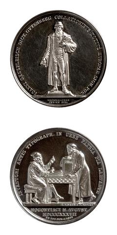 F21a Medaljens forside: Johann Gutenberg. Medaljens bagside: Opfindelsen af de bevægelige typer