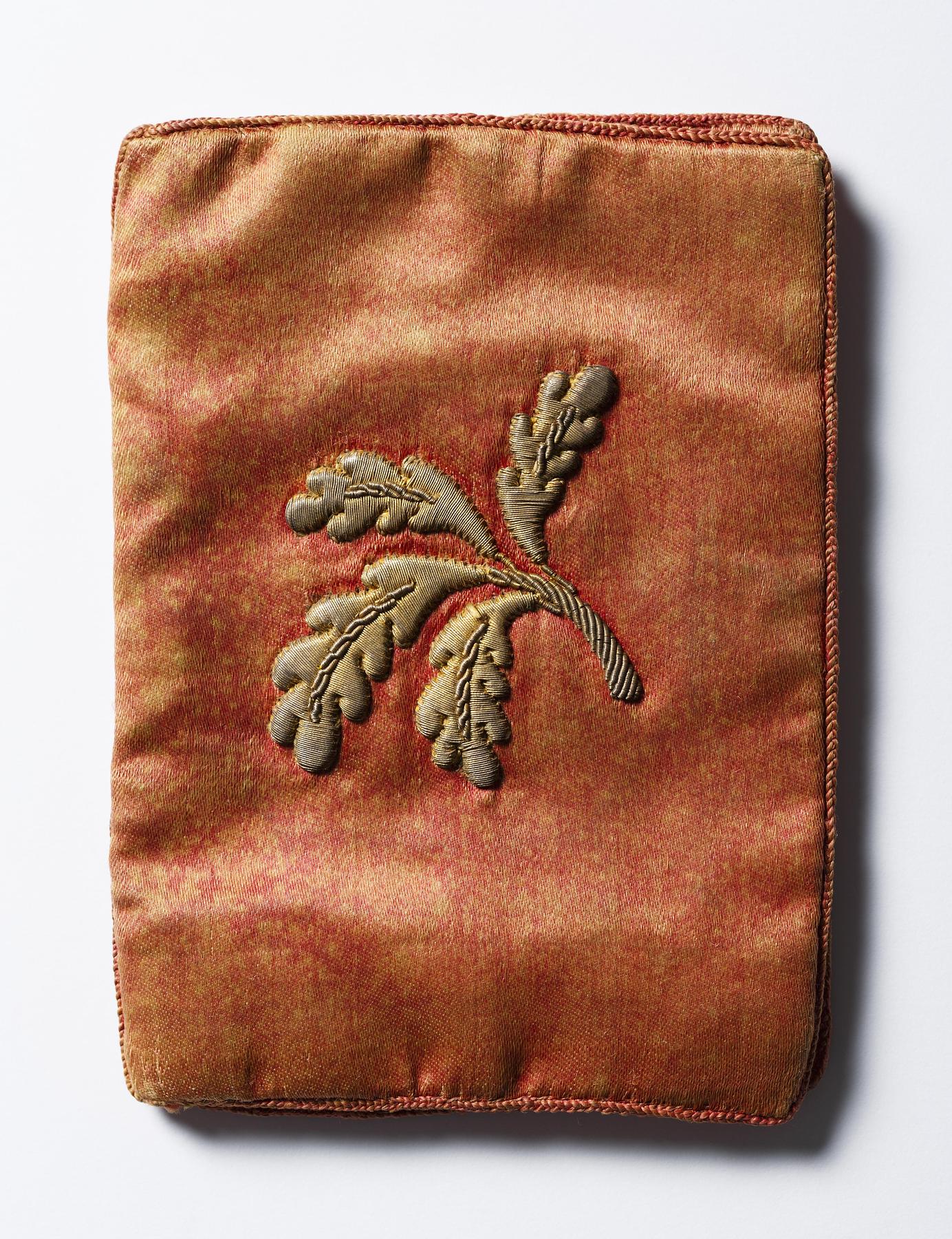 Letter pouch, N75